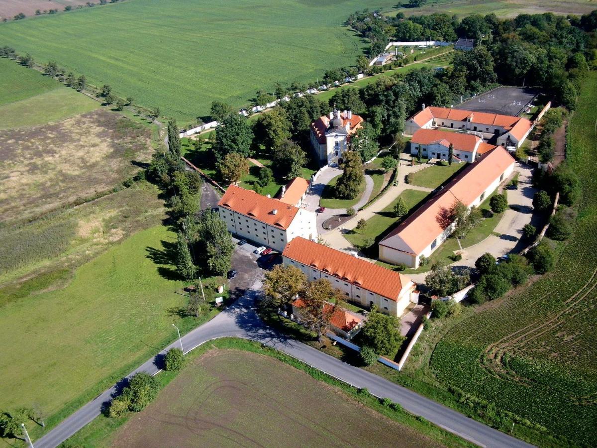 Pytloun Chateau Hotel Ctěnice Praha Exteriér fotografie